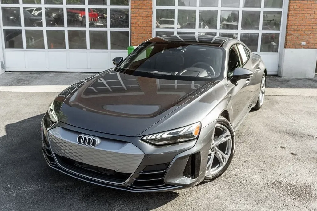2022 Audi e-tron GT Premium Plus photo 1