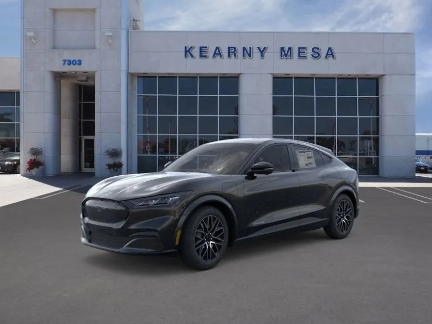 2025 Ford Mustang Mach-E Premium photo 1