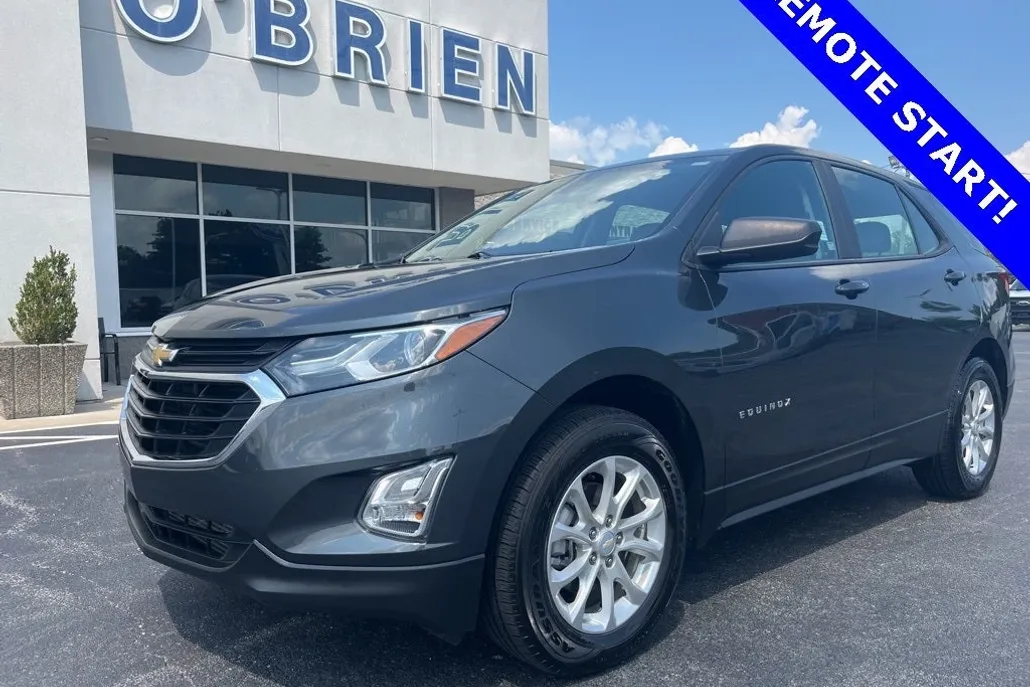 2021 Chevrolet Equinox LS photo 1