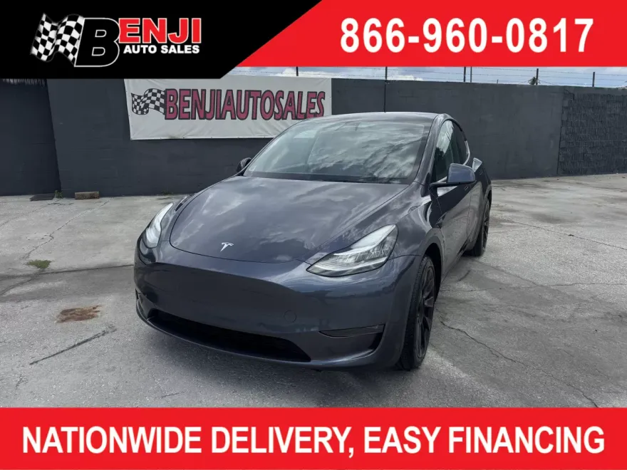 2022 Tesla Model Y Long Range photo 1
