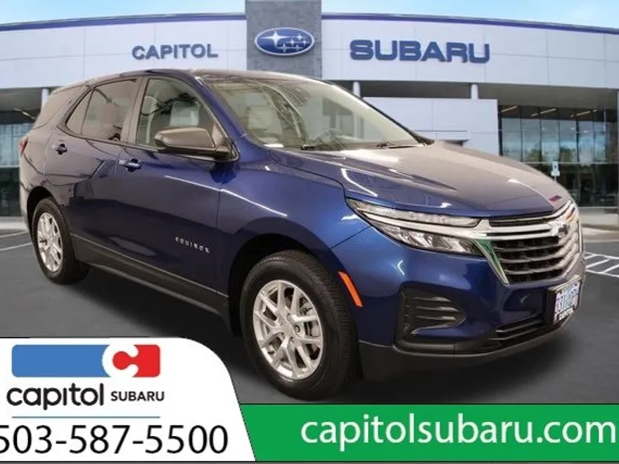 2022 Chevrolet Equinox LS photo 1