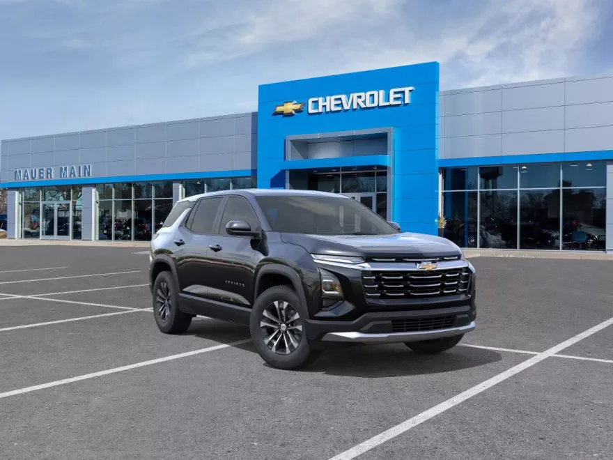 2026 Chevrolet Equinox LT photo 1