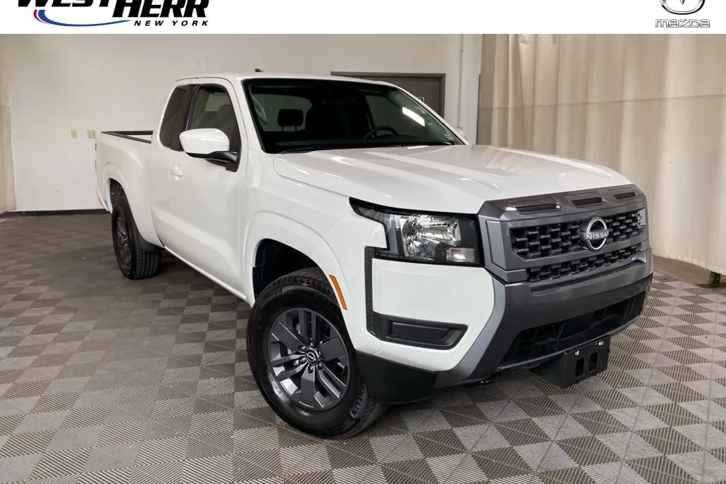 2025 Nissan Frontier SV photo 1