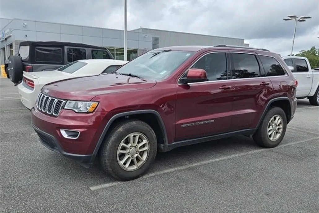2020 Jeep Grand Cherokee Laredo E photo 1