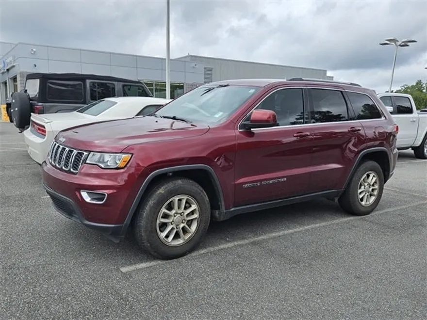 2020 Jeep Grand Cherokee Laredo E photo 1
