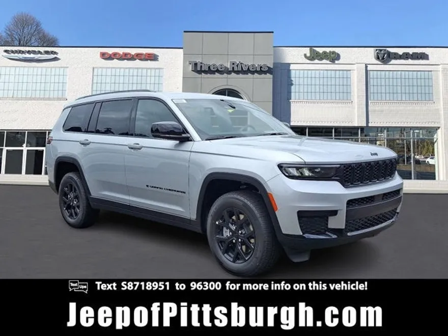 2025 Jeep Grand Cherokee Altitude photo 1