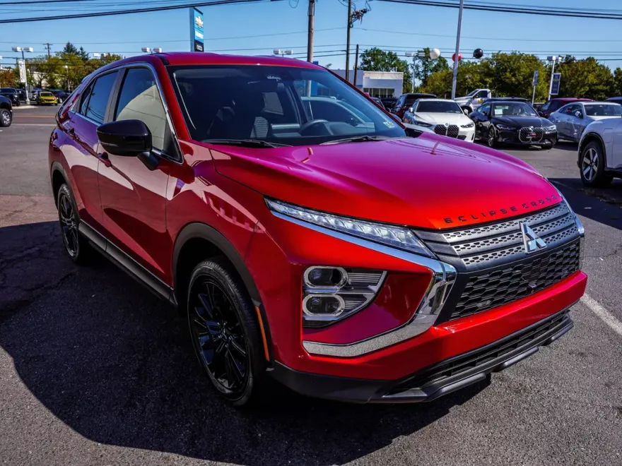 2026 Mitsubishi Eclipse Cross LE Ralliart photo 1