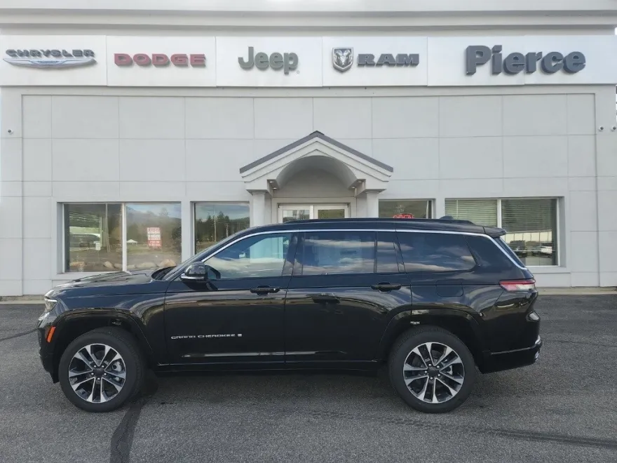 2025 Jeep Grand Cherokee Overland photo 1