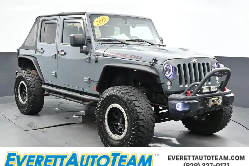2015 Jeep Wrangler Unlimited Rubicon Hard Rock photo 1