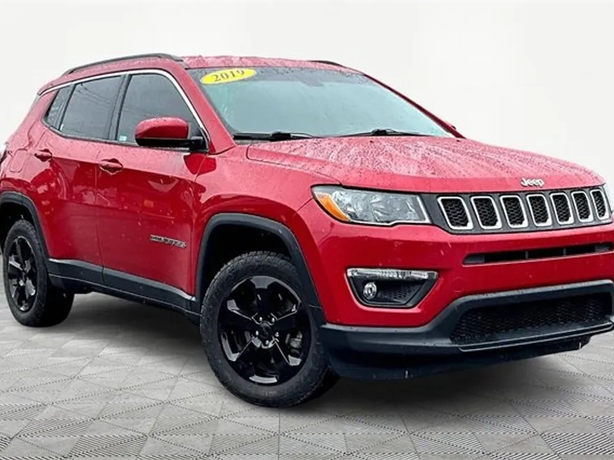 2019 Jeep Compass Latitude photo 1