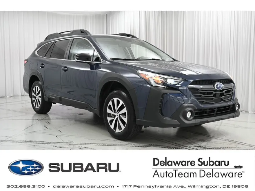 2025 Subaru Outback Premium photo 1