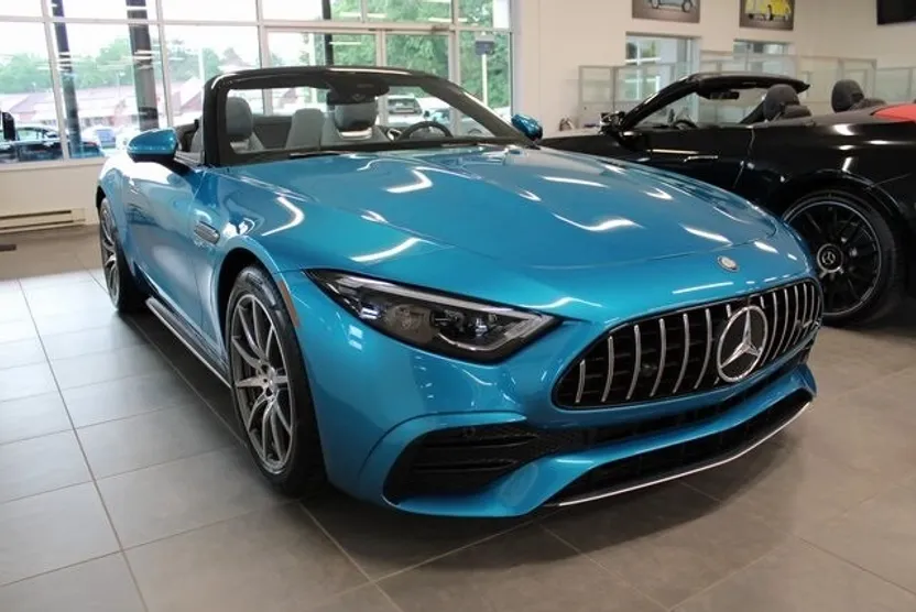 2024 Mercedes Benz SL AMG 43 photo 1