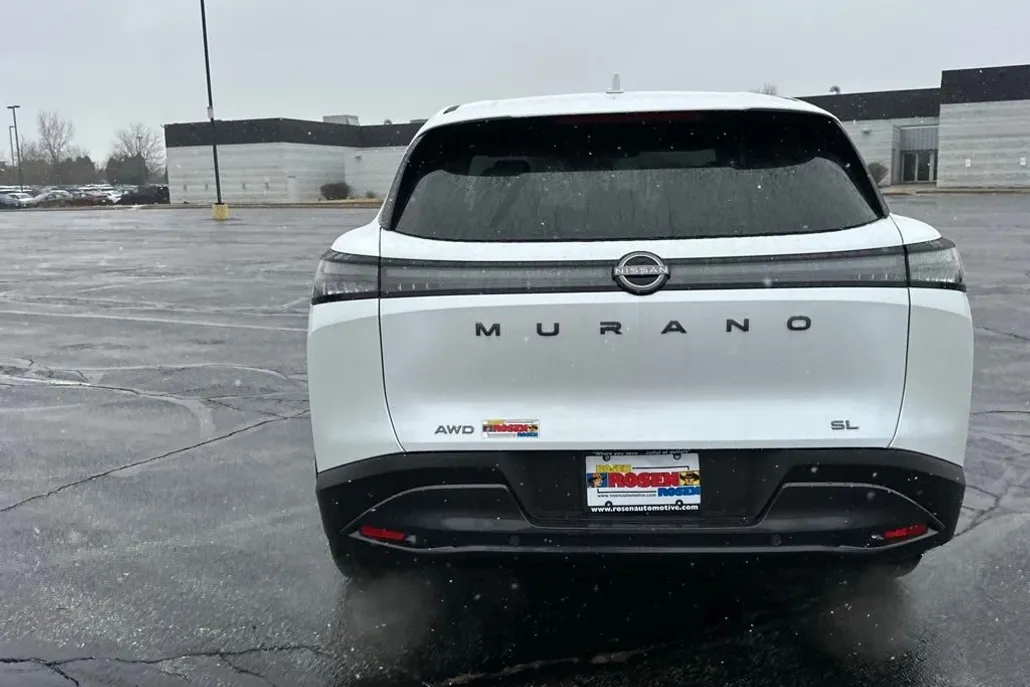 2025 Nissan Murano SL photo 1