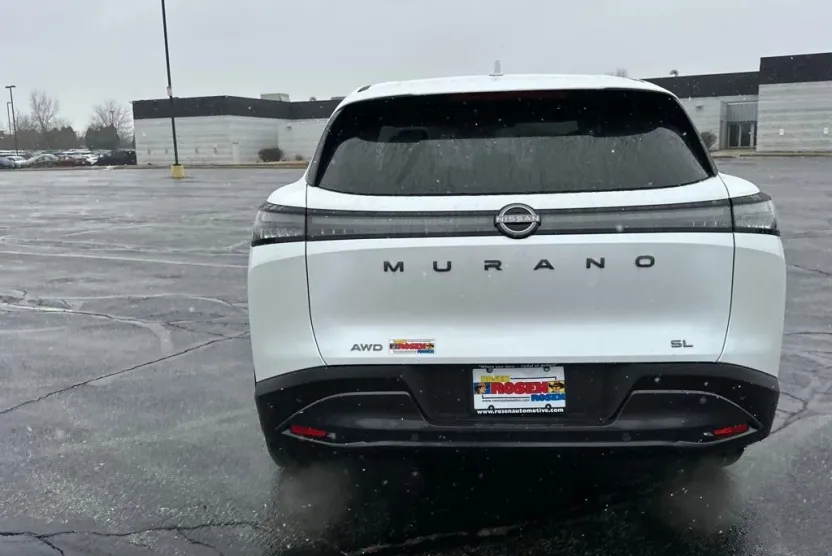 2025 Nissan Murano SL photo 1
