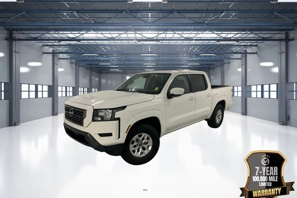 2024 Nissan Frontier SV photo 1