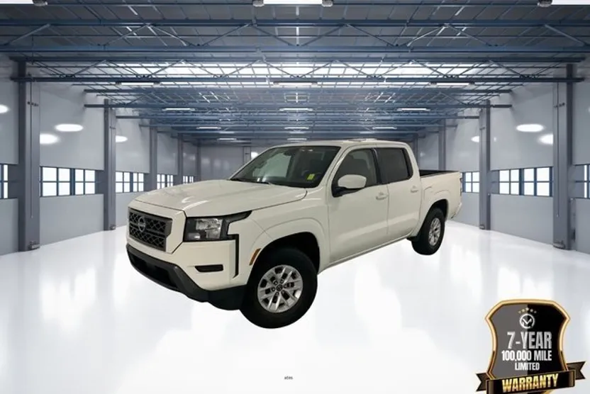 2024 Nissan Frontier SV photo 1