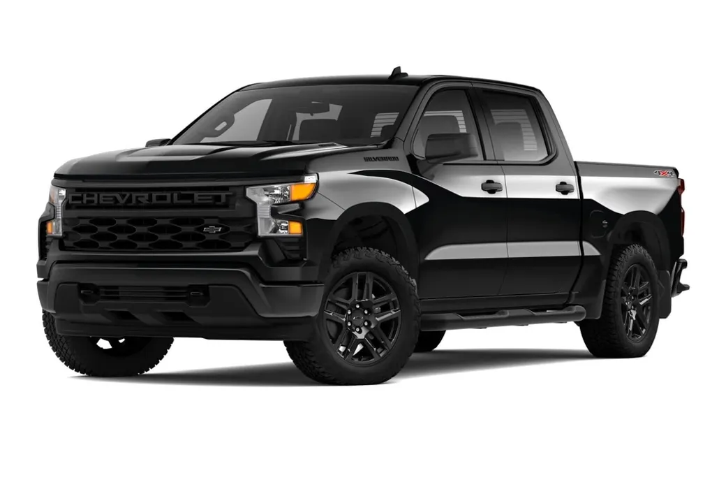 2025 Chevrolet Silverado 1500 Custom photo 1