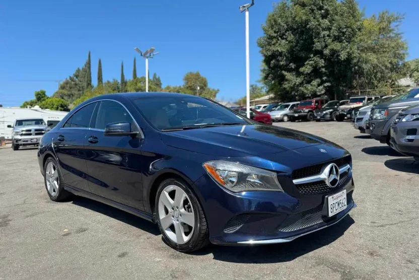2017 Mercedes Benz CLA 250 photo 1