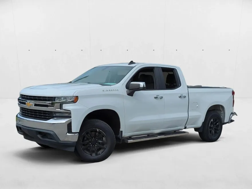 2020 Chevrolet Silverado 1500 LT photo 1