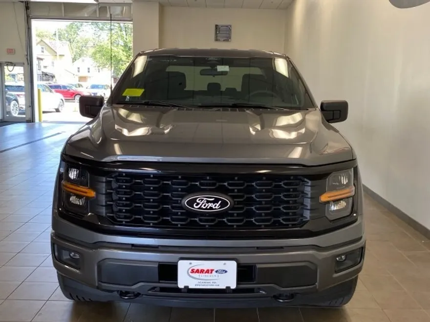 2025 Ford F-150 STX photo 1
