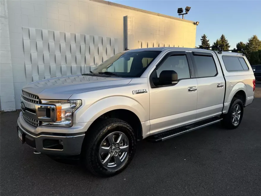 2019 Ford F-150 XLT photo 1