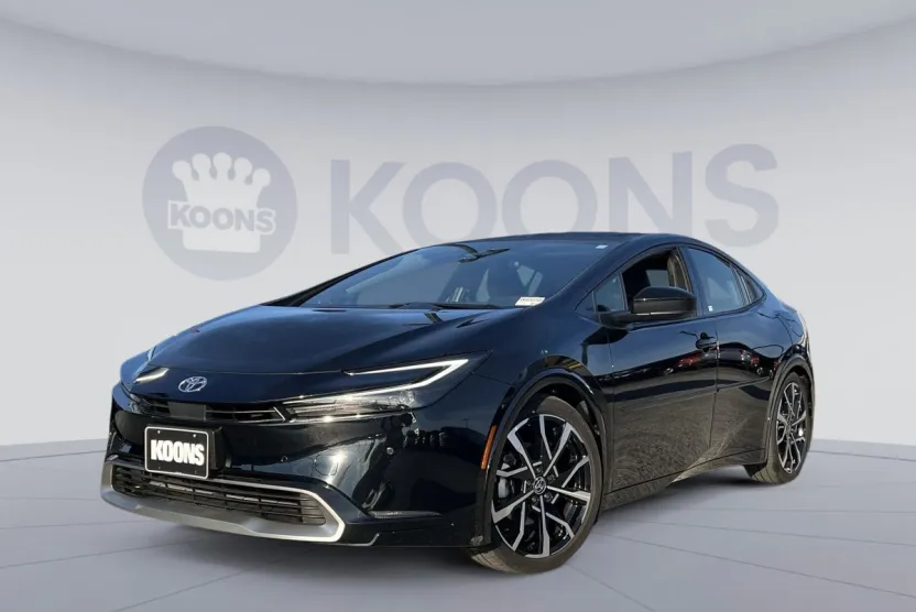 2024 Toyota Prius Prime SE photo 1
