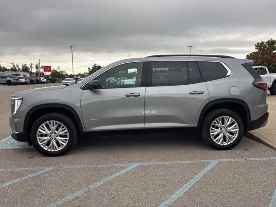 2024 Gmc Acadia Elevation photo 1