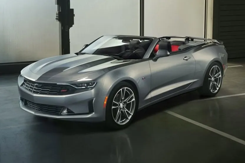2023 Chevrolet Camaro 2LT photo 1