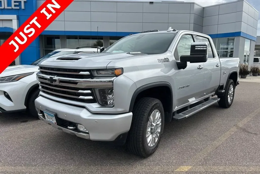 2020 Chevrolet Silverado 3500HD High Country photo 1