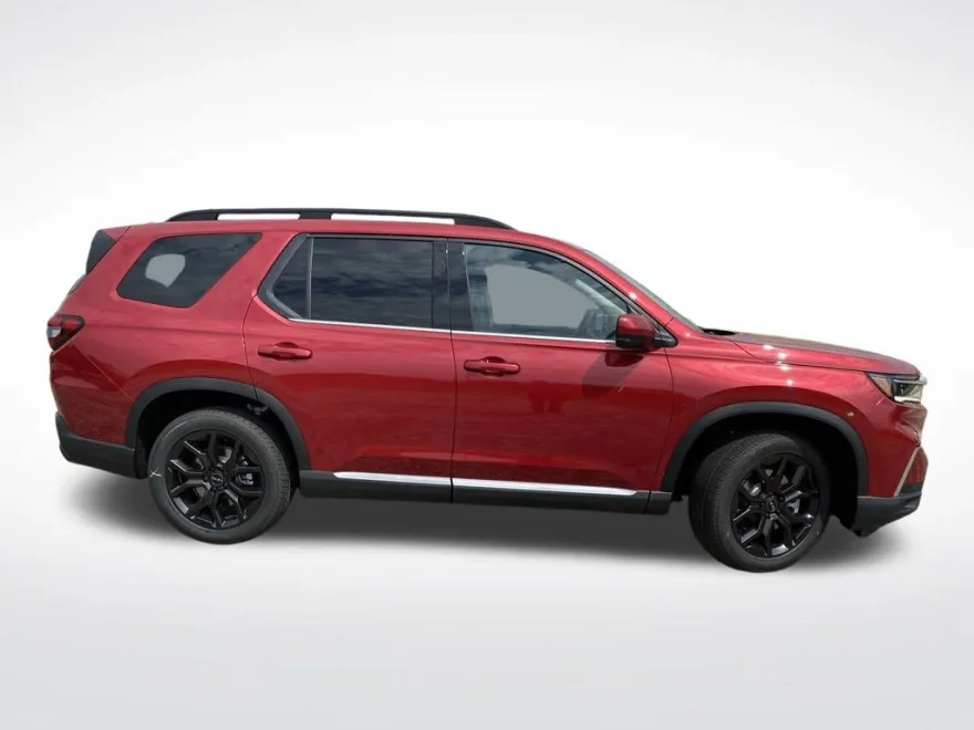 2025 Honda Pilot Touring photo 1