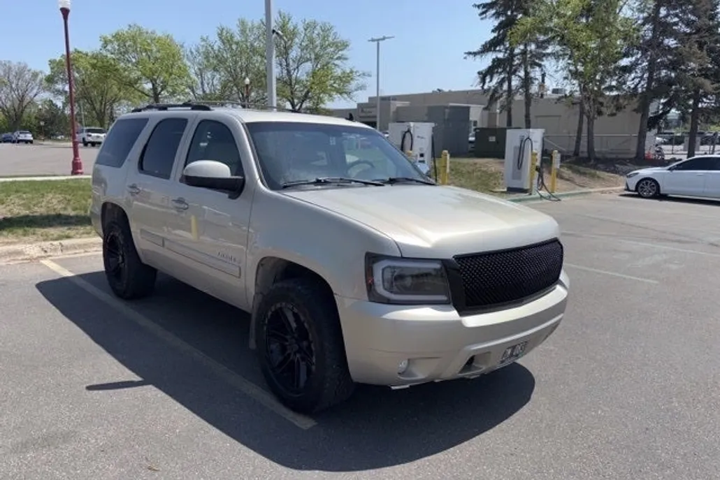2007 Chevrolet Tahoe LTZ Custom photo 1