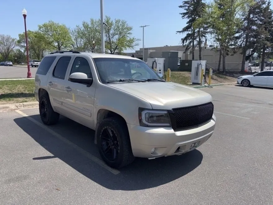 2007 Chevrolet Tahoe LTZ Custom photo 1