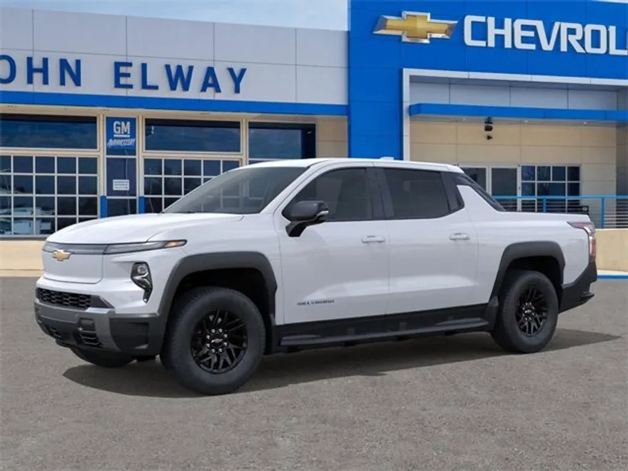 2026 Chevrolet Silverado photo 1