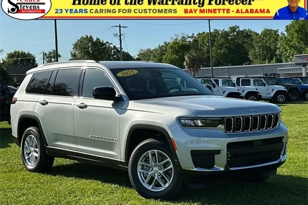 2025 Jeep Grand Cherokee L photo 1