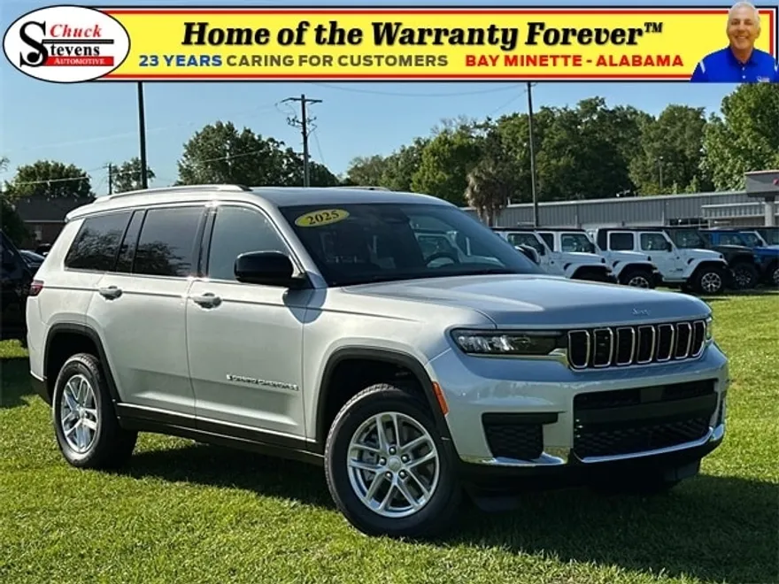 2025 Jeep Grand Cherokee L photo 1