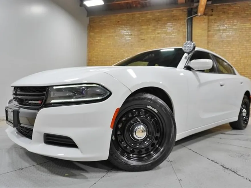 2018 Dodge Charger AWD 5.7L photo 1