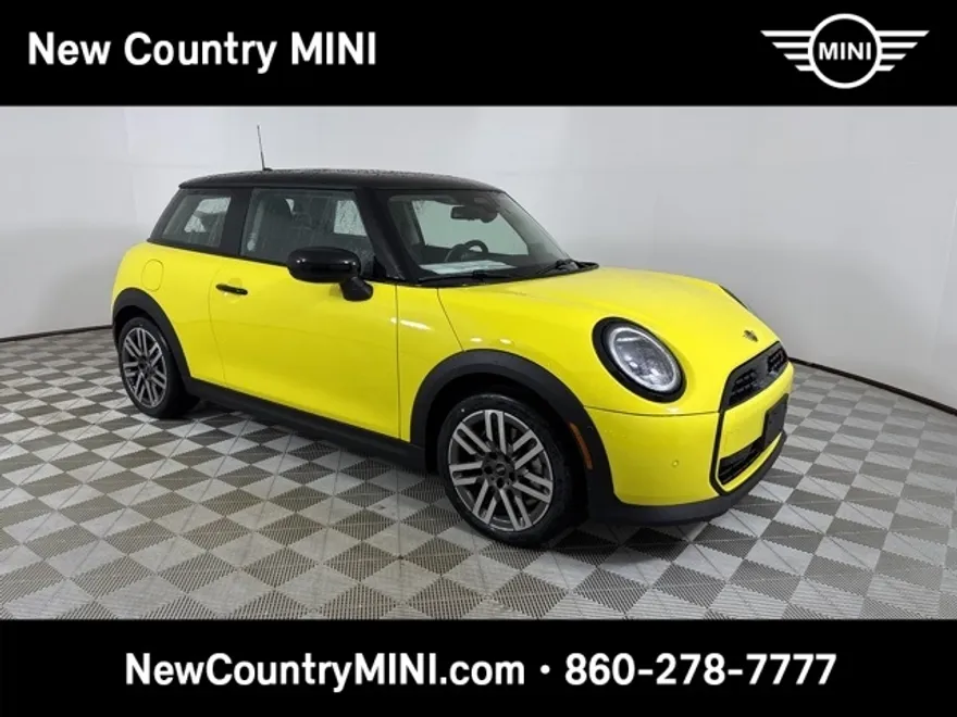 2025 Mini Cooper 2 Door Hardtop Signature photo 1