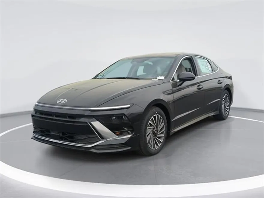 2025 Hyundai Sonata Hybrid SEL photo 1