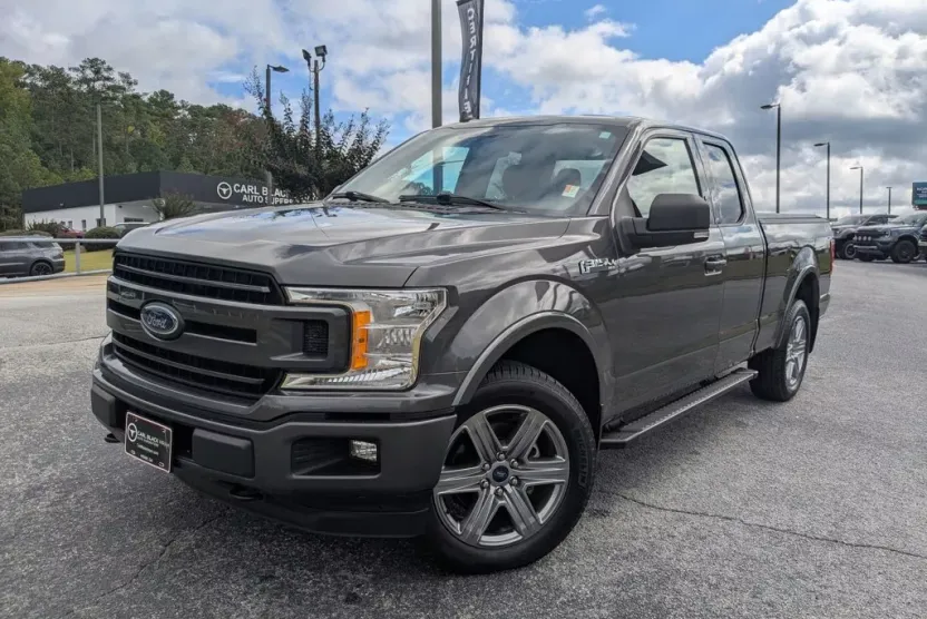 2019 Ford F-150 XLT photo 1