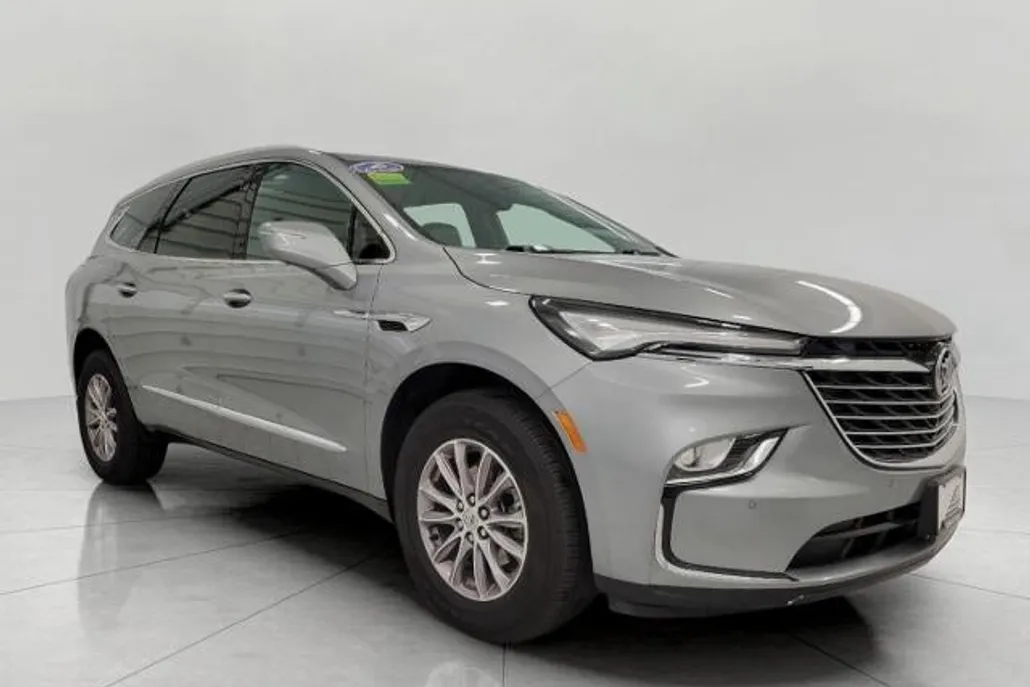 2024 Buick Enclave Premium photo 1