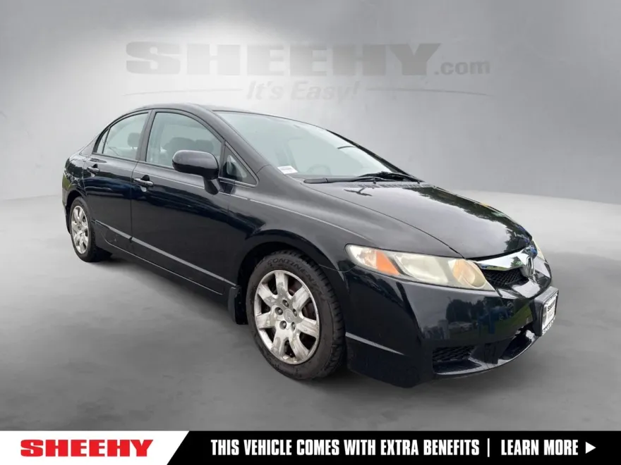 2010 Honda Civic LX photo 1