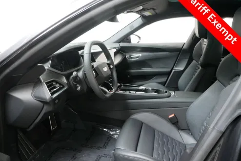 2025 Audi e-tron GT Premium Plus photo 2