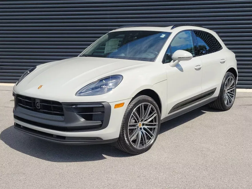 2026 Porsche Macan GTS photo 1