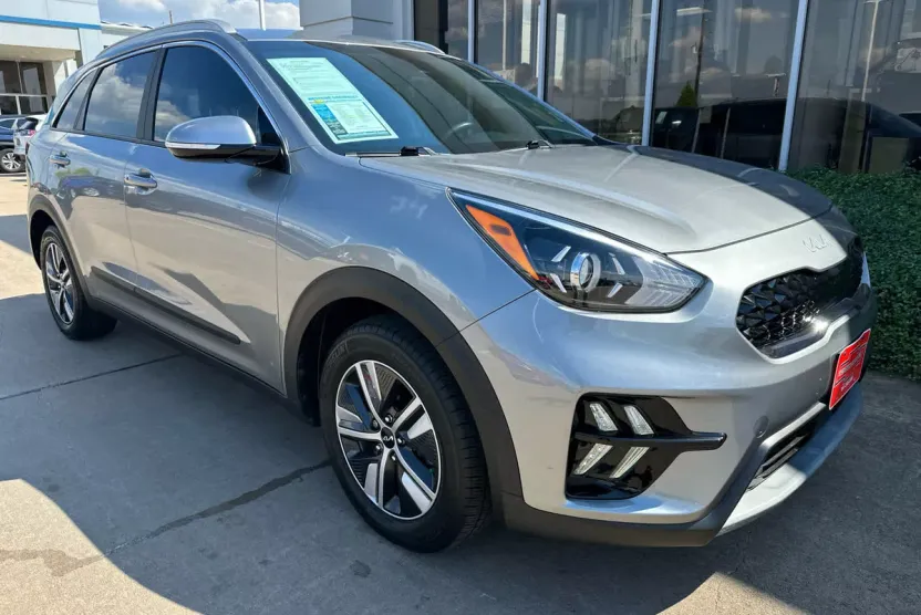 2022 Kia Niro Plug-In Hybrid EX photo 1