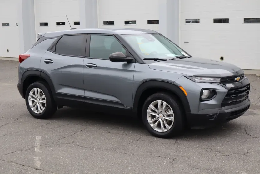 2021 Chevrolet Trailblazer LS photo 1