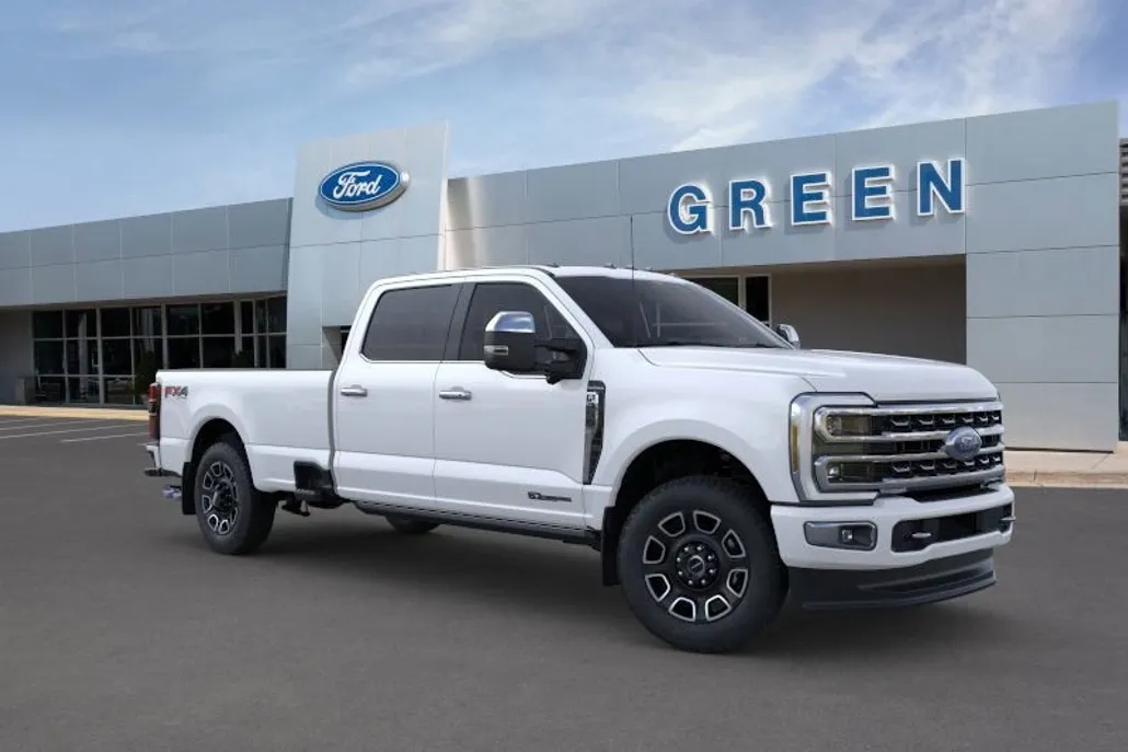 2024 Ford F-350 Platinum photo 1
