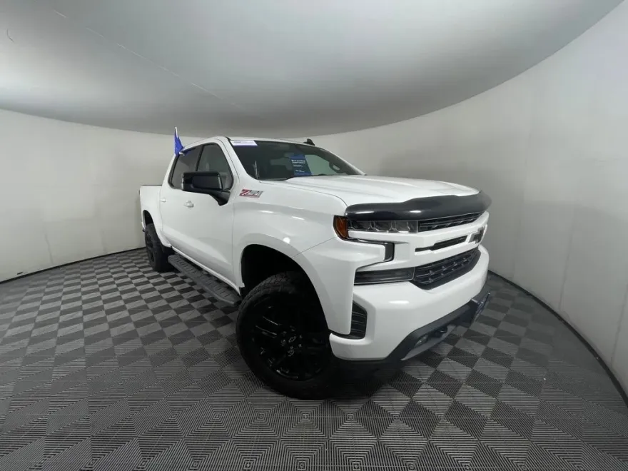2022 Chevrolet Silverado 1500 RST photo 1