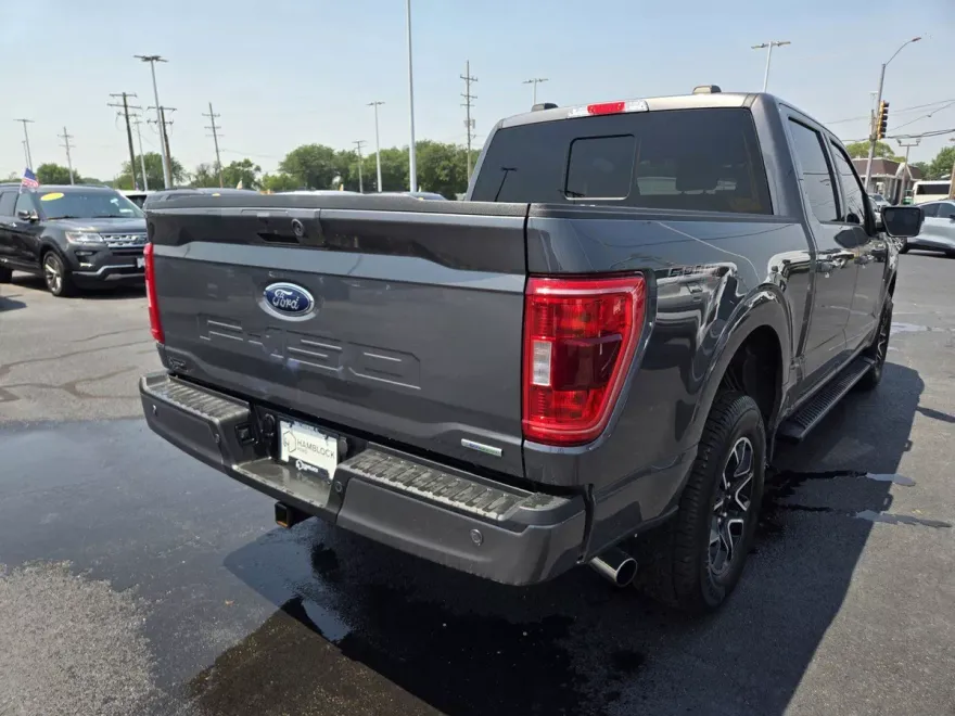 2022 Ford F-150 XLT photo 1