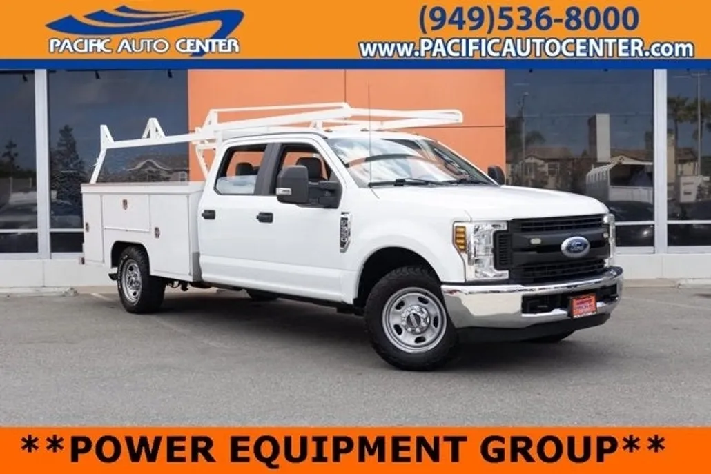 2018 Ford F-350 XL photo 1