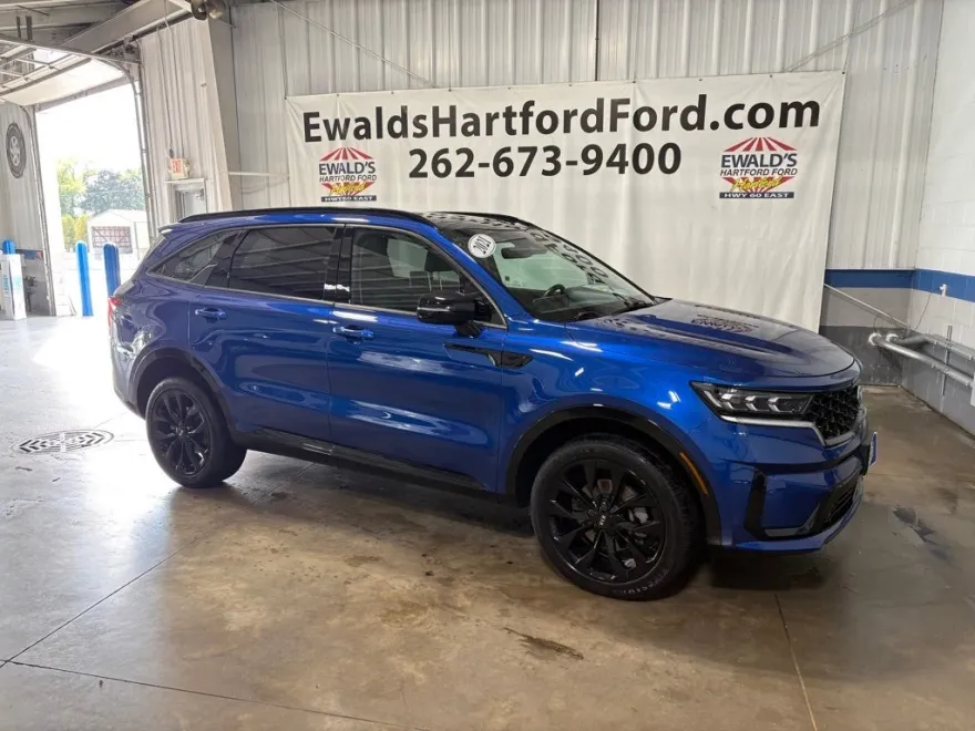2021 Kia Sorento SX photo 1